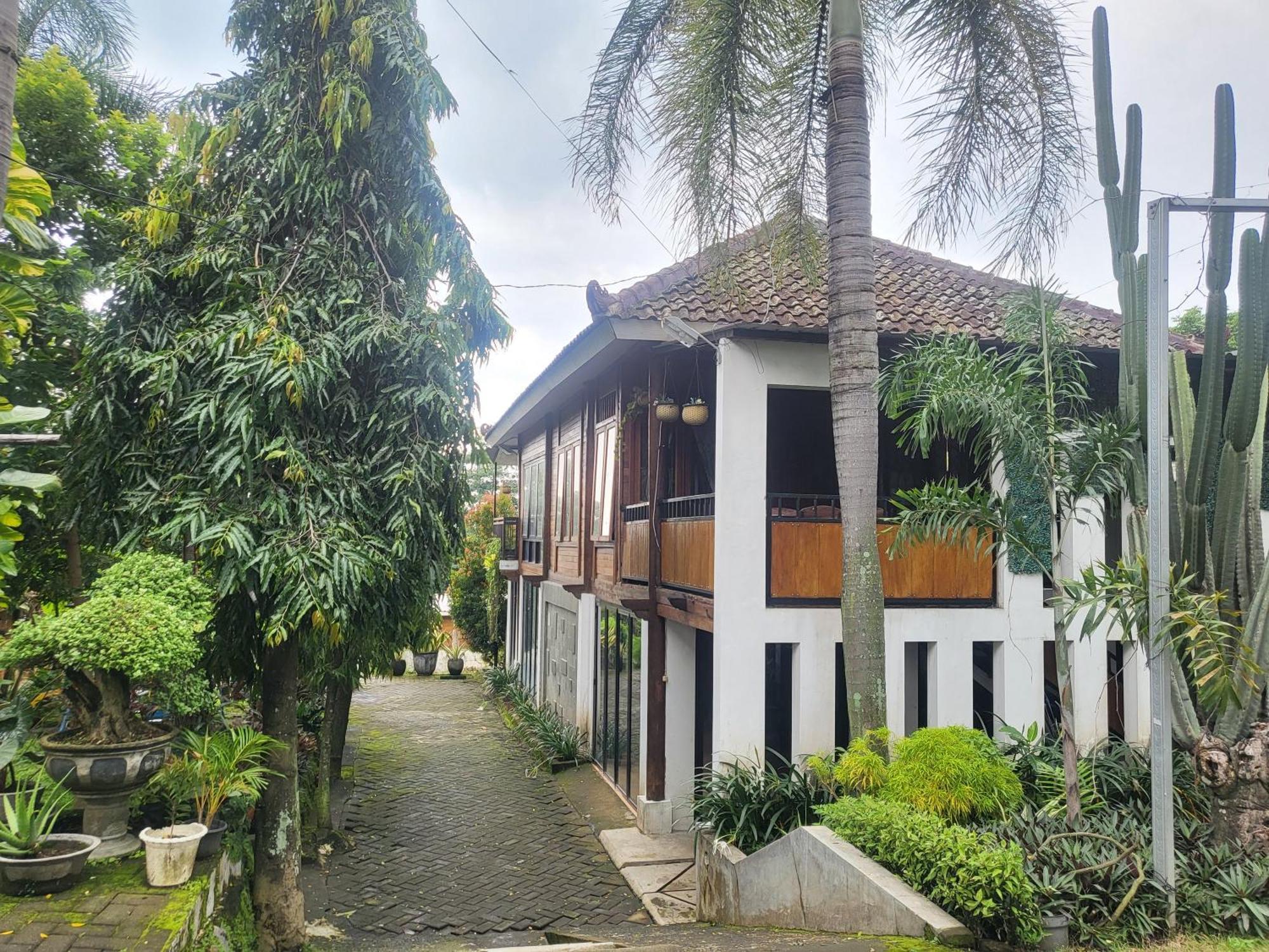 Reddoorz Syariah Near Wisata Durensewu Pandaan Jetak Esterno foto